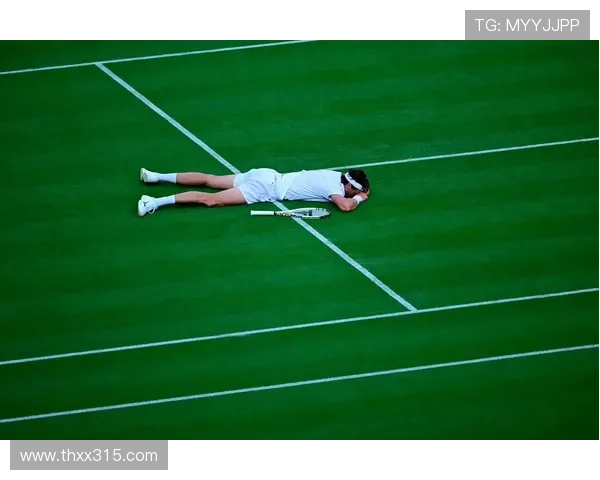 2025年网球大满贯赛事回顾：新星崛起与传奇人物的告别之战