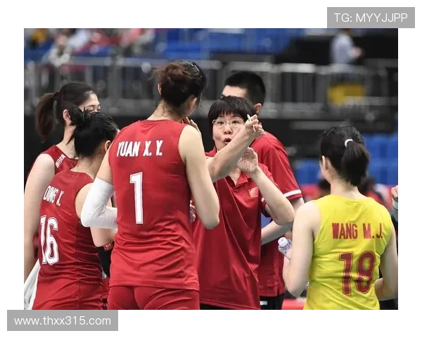 中国女排连克强敌勇夺世界杯冠军展现顽强拼搏精神鼓舞全国士气