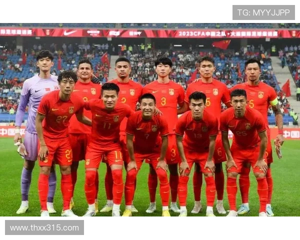 中国足球队备战亚洲杯 集训大名单公布新星加入展现全新阵容风采