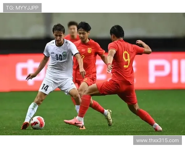 国足主场鏖战九十分钟顽强逼平亚洲劲旅展现全新精神风貌