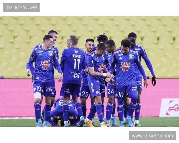 昂热俱乐部宣布新赛季目标争取欧洲赛事资格球队阵容大幅调整