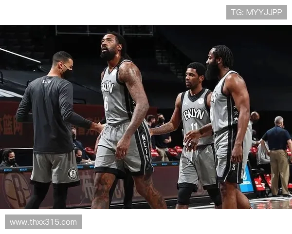 篮网战胜雄鹿迎来三连胜 凯里欧文复出表现亮眼 詹姆斯称赞球队凝聚力