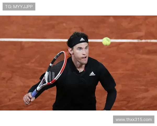 网球世界新星崛起!年轻选手横扫赛场,挑战大满贯纪录引热议