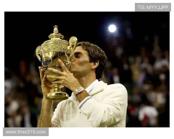 网球传奇费德勒宣布退役后首次亮相赛场 重新燃起冠军梦想