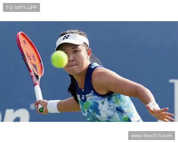 网球赛季收官战激烈展开 世界顶级选手争夺年度排名第一殊荣